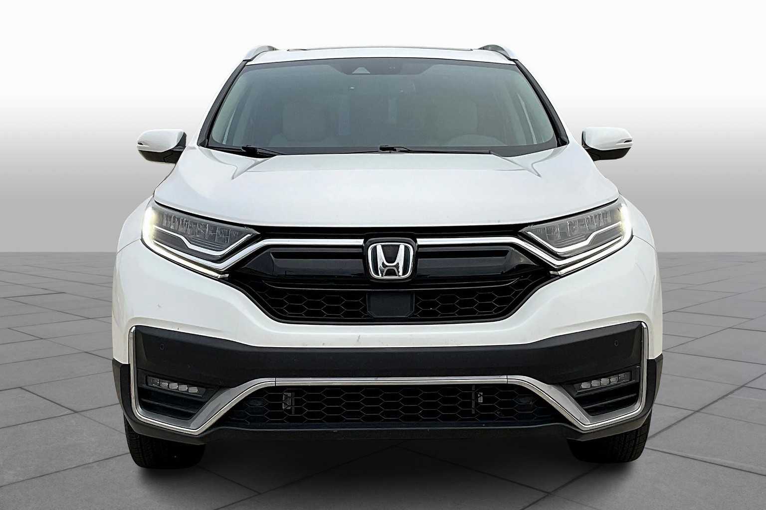 2022 Honda CR-V Hybrid Touring photo 3