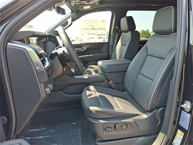2025 Gmc Yukon Denali Ultimate photo 12