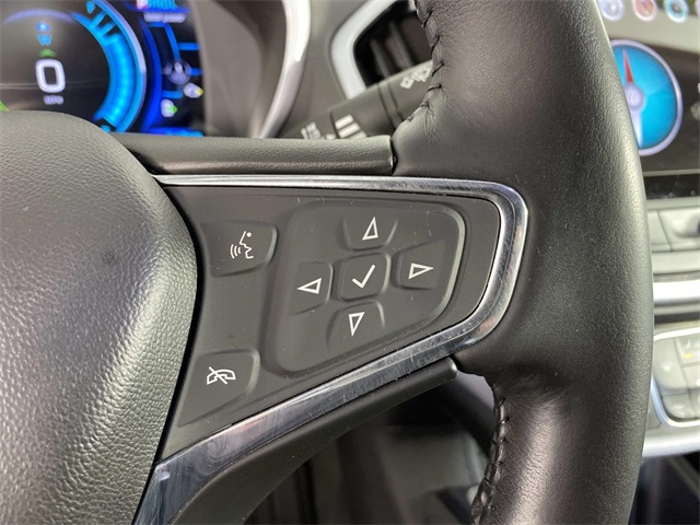 2018 Chevrolet Volt LT photo 14