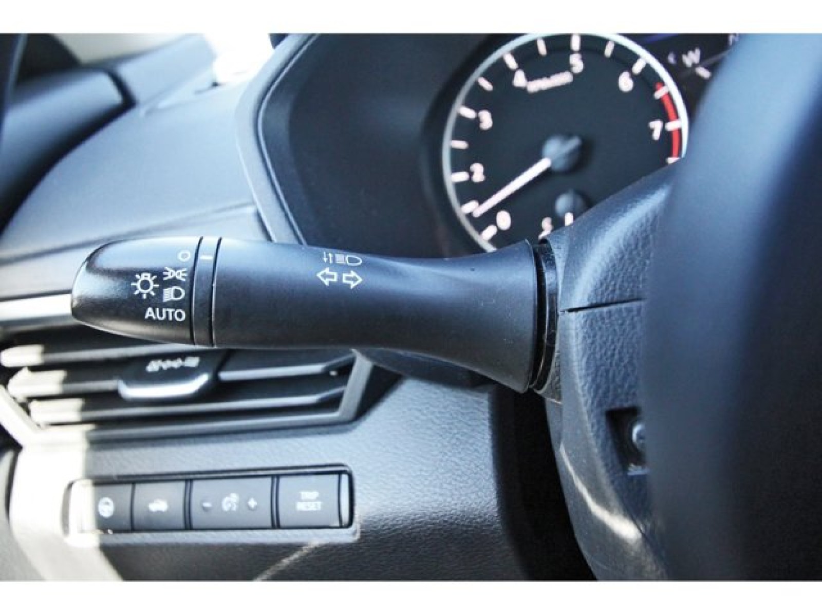 2023 Nissan Altima 2.5 SL  at Robbins Nissan