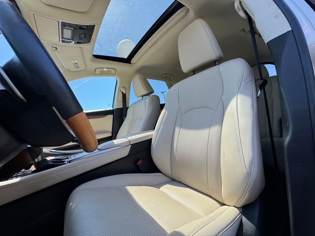 2021 Lexus RX Premium photo 18