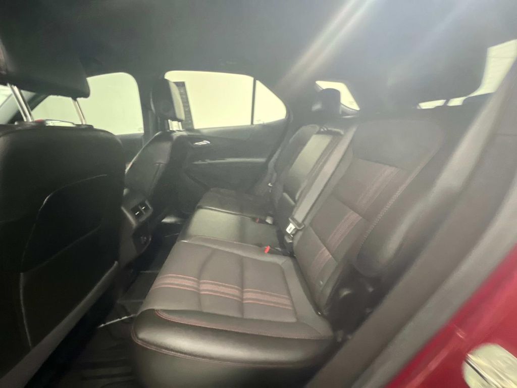 2023 Chevrolet Equinox RS photo 12