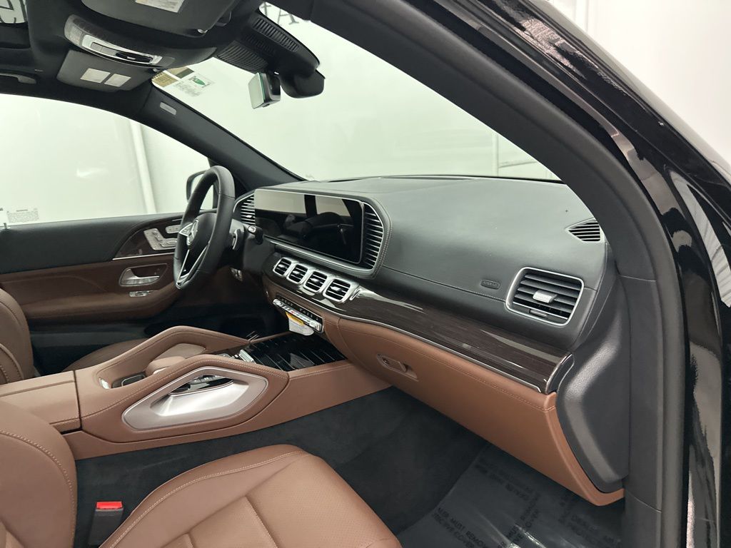 2026 Mercedes Benz GLE 450e 4MATIC photo 25