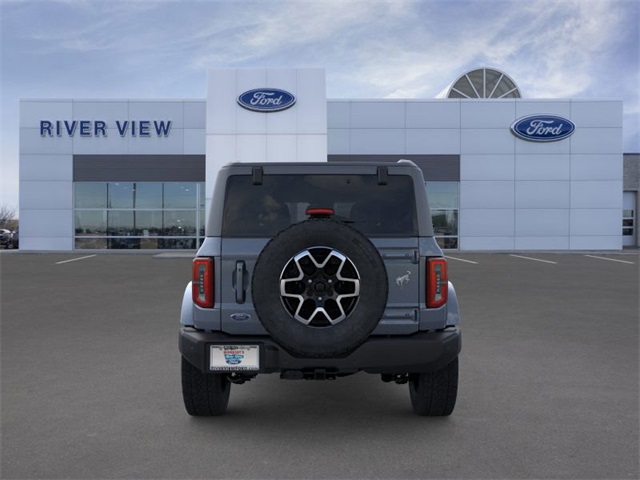 2025 Ford Bronco Outer Banks photo 5