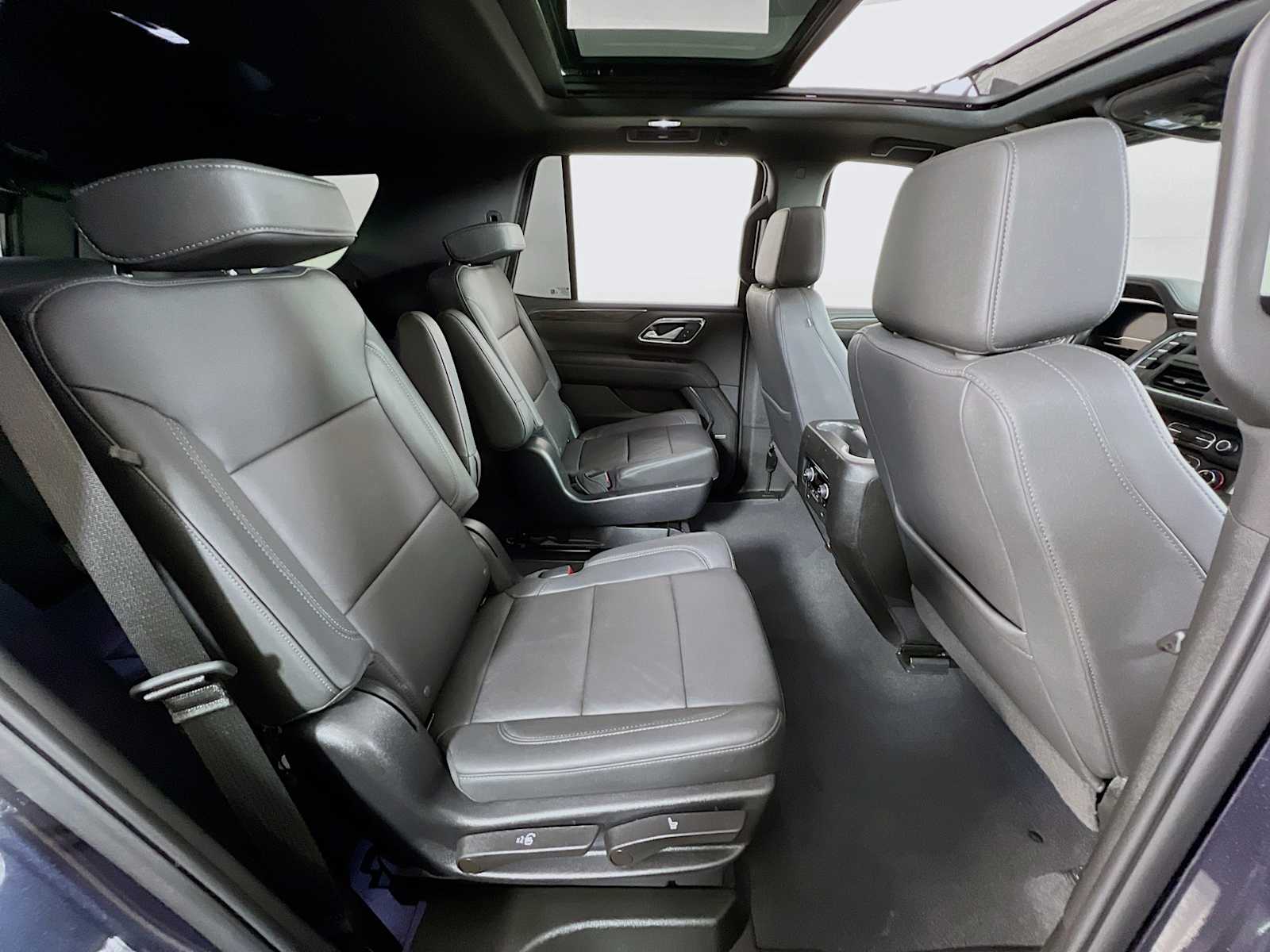 2022 Chevrolet Tahoe Z71 photo 24