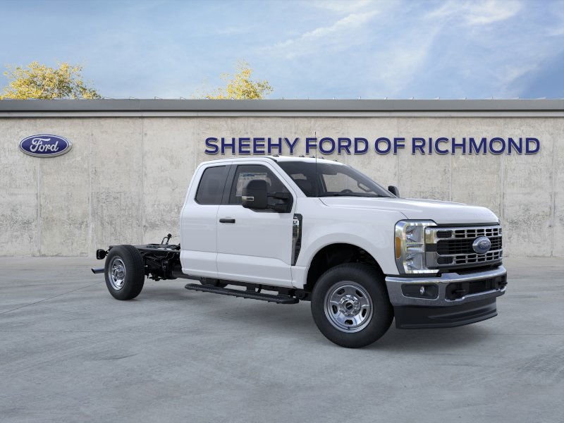 2026 Ford F-350 Super Duty Chassis Cab XL