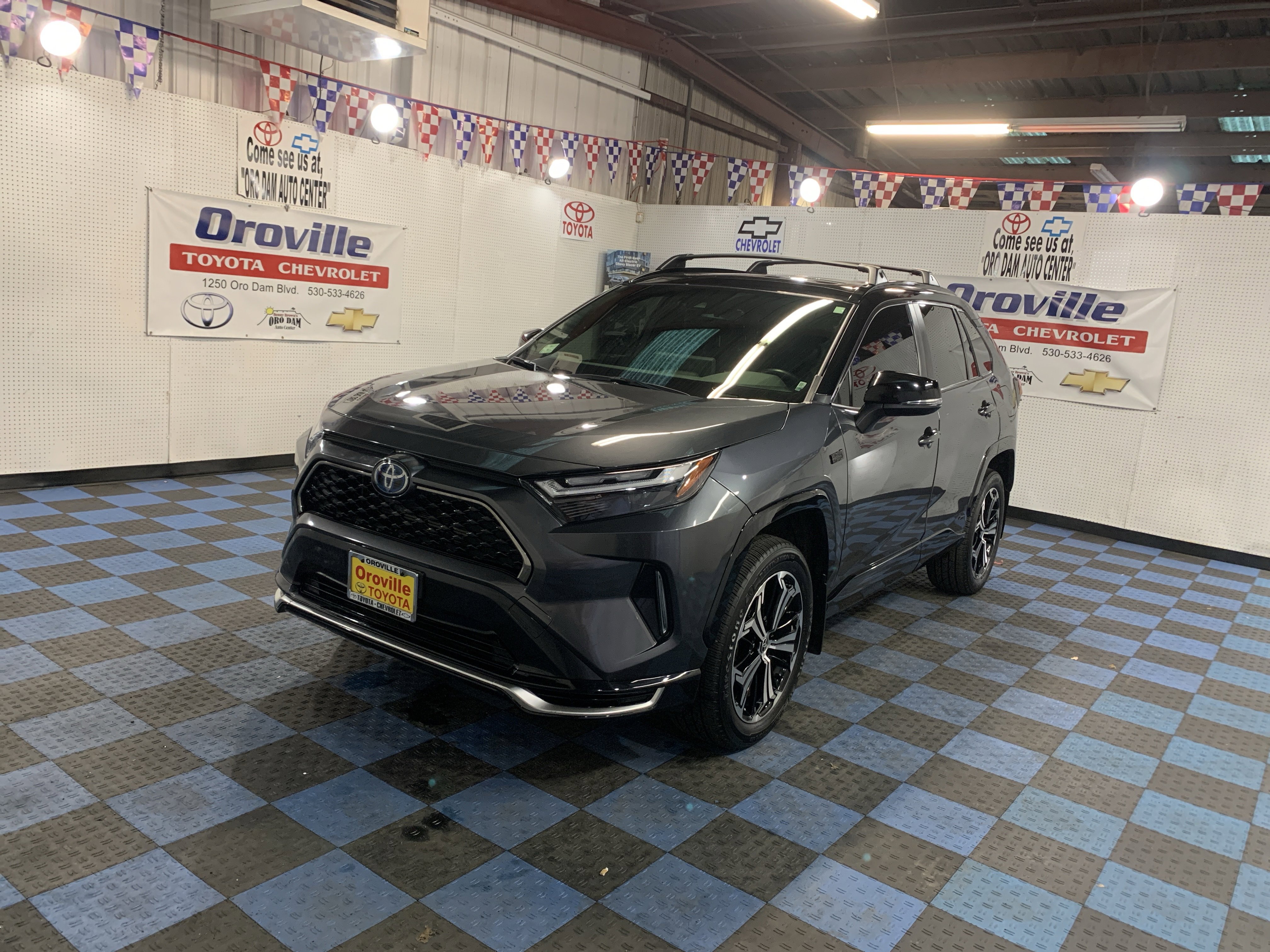 2024 Toyota RAV4 XSE's photo