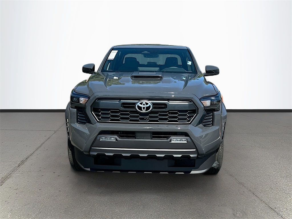 2025 Toyota Tacoma TRD Sport photo 2