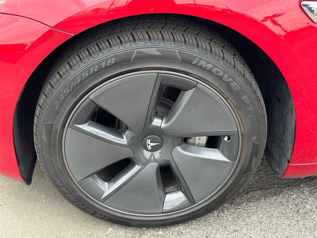 2019 Tesla Model 3 Long Range photo 10