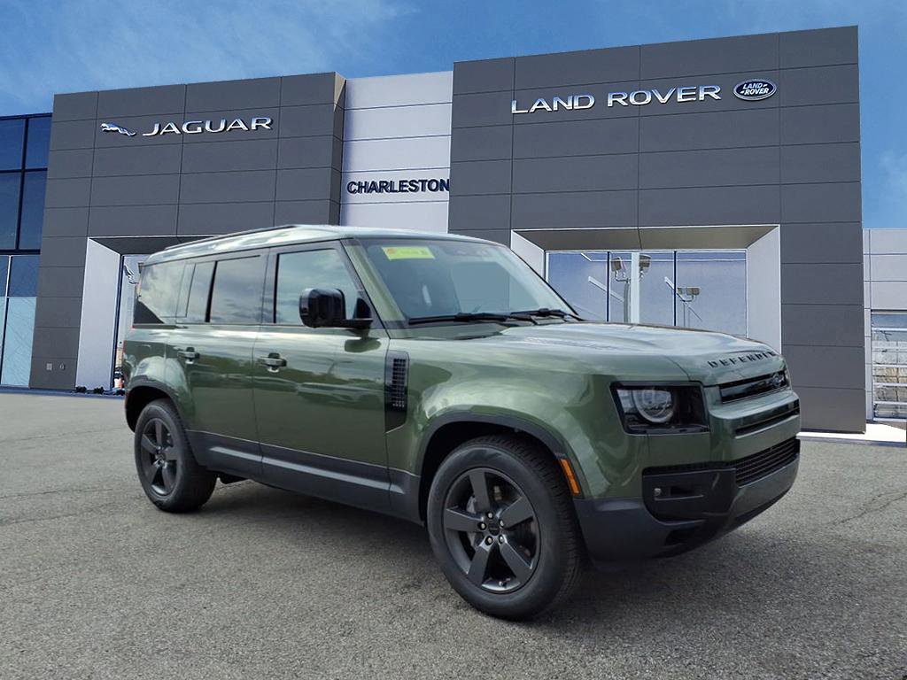 2026 Land Rover Defender 110 S photo 3