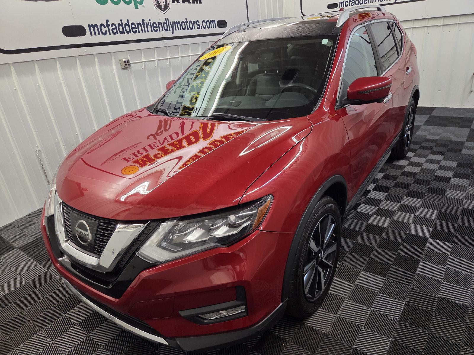 2017 Nissan Rogue SL photo 6