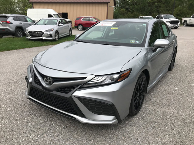 2023 Toyota Camry XSE photo 4