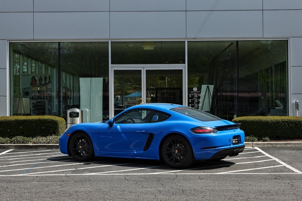 2025 Porsche Cayman Base photo 3