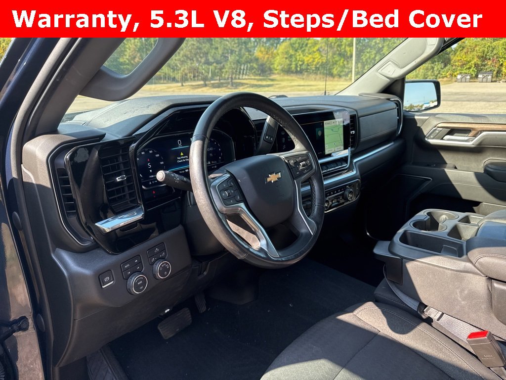2022 Chevrolet Silverado 1500 LT photo 13