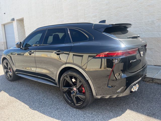 2021 Jaguar F-PACE SVR photo 6