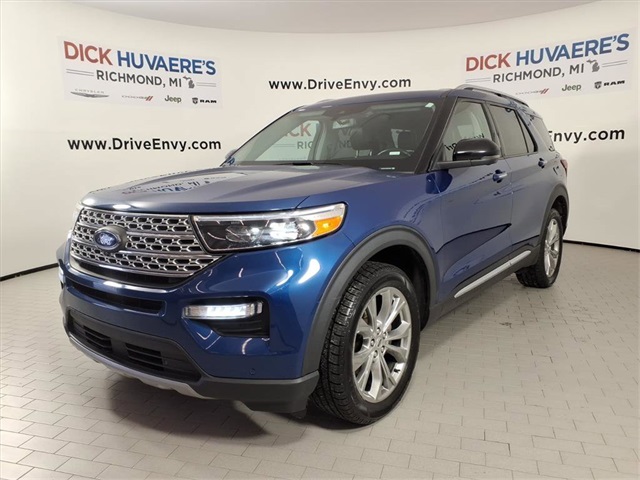 2021 Ford Explorer Limited's photo
