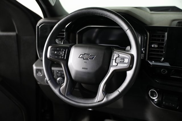2024 Chevrolet Silverado 1500 ZR2 photo 3