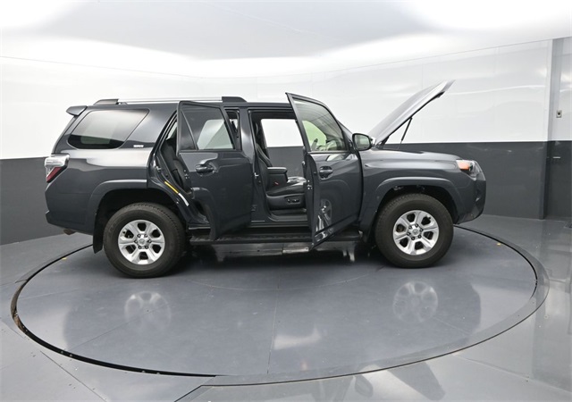 2024 Toyota 4Runner SR5 Premium photo 40