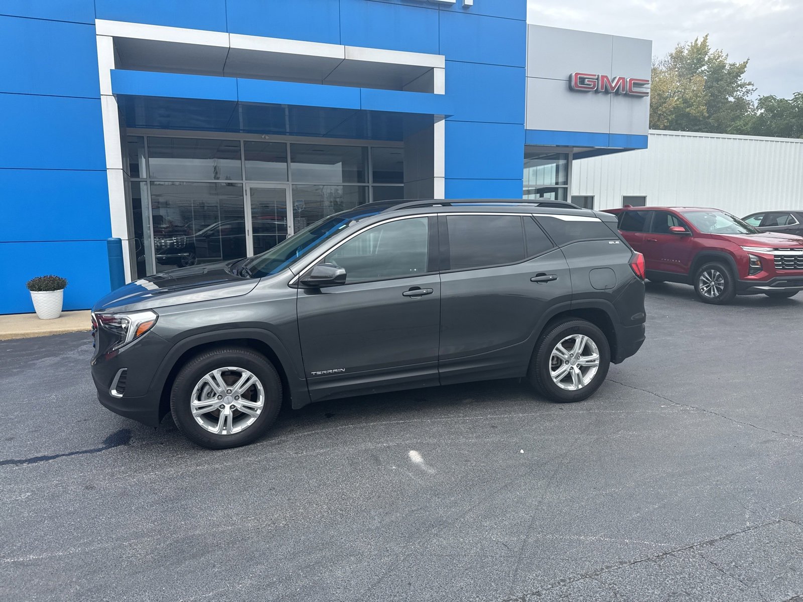 2020 Gmc Terrain SLE photo 4