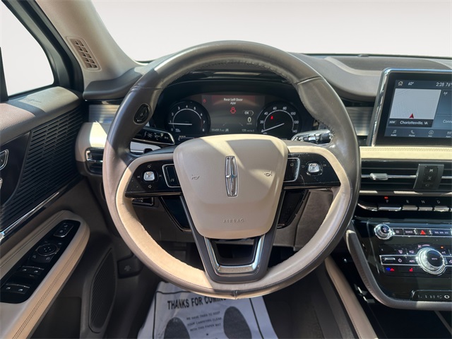 2020 Lincoln Corsair Standard photo 11