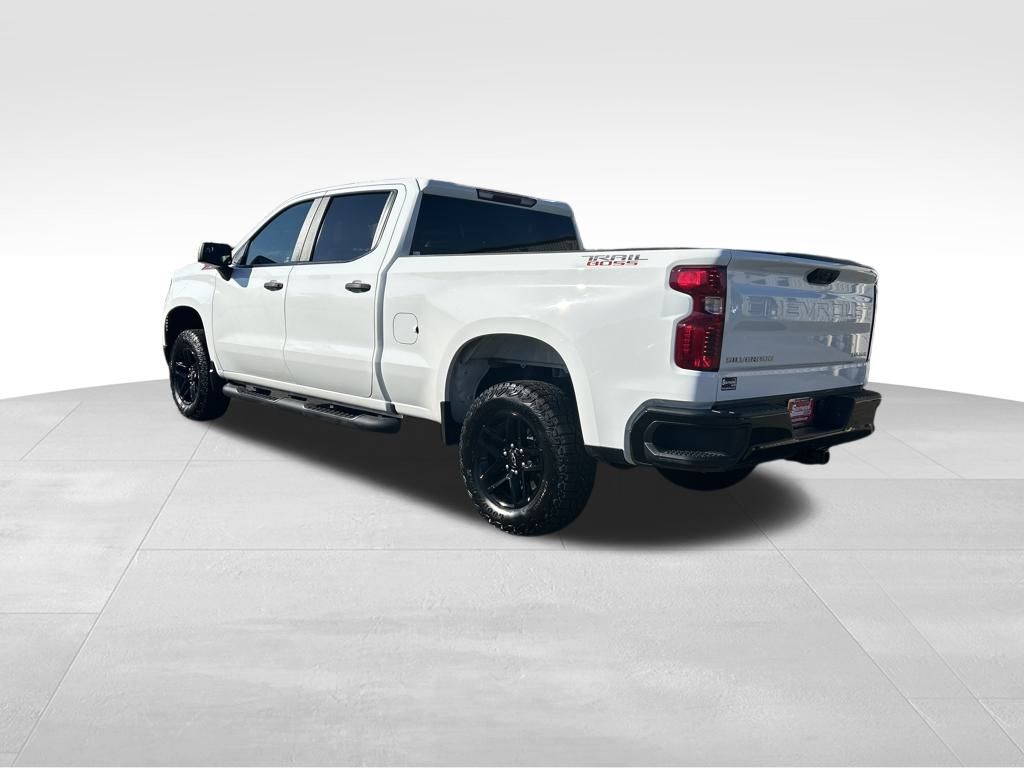 2024 Chevrolet Silverado 1500 Custom Trail Boss photo 2