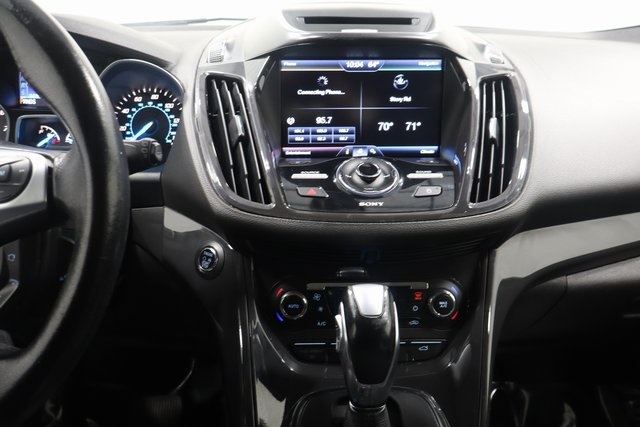 2014 Ford Escape Titanium photo 16