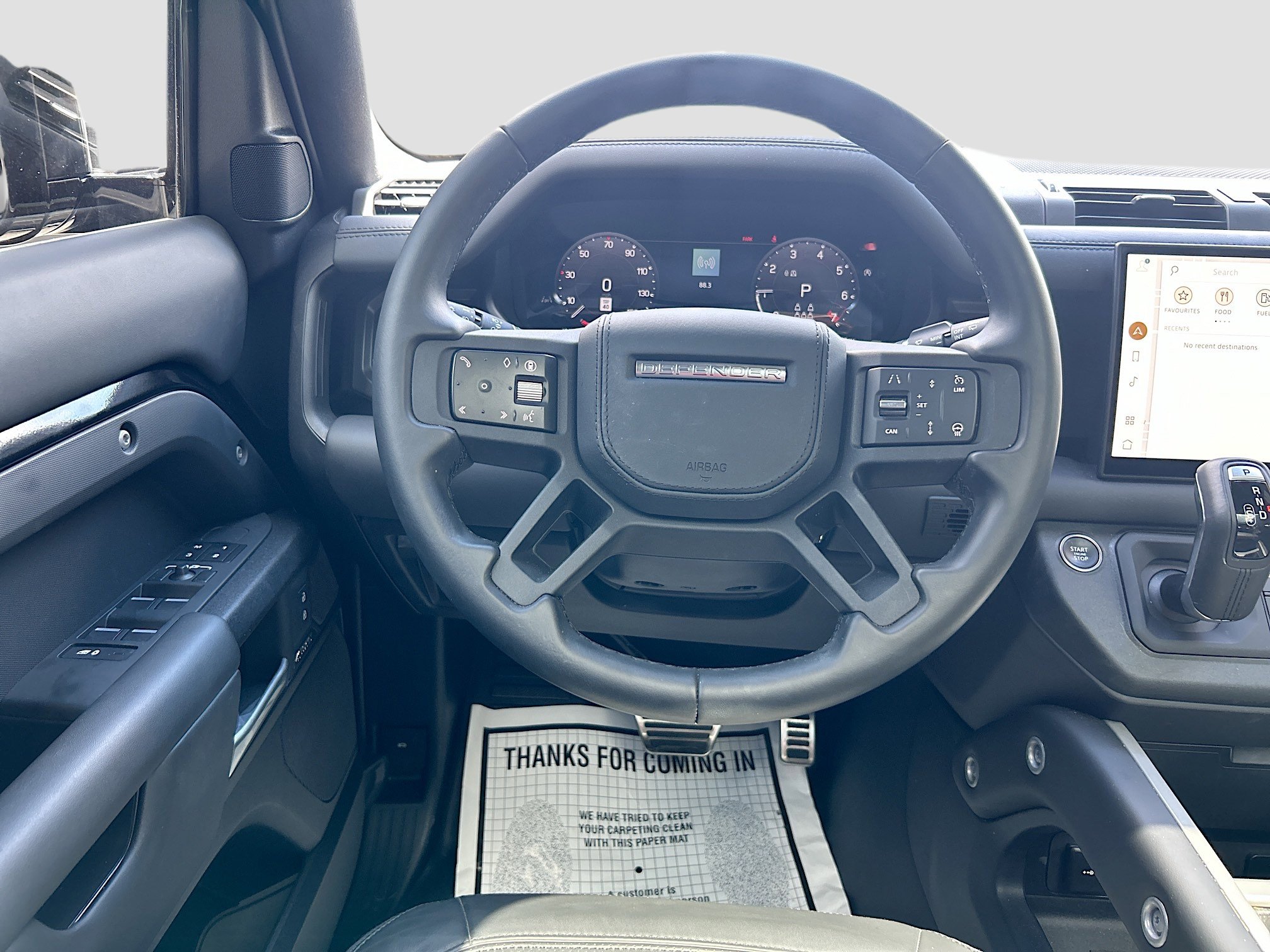 2025 Land Rover Defender 130 X photo 6