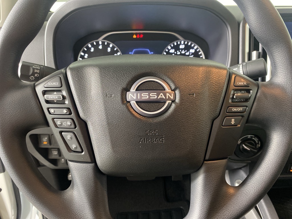 2025 Nissan Frontier SV photo 15