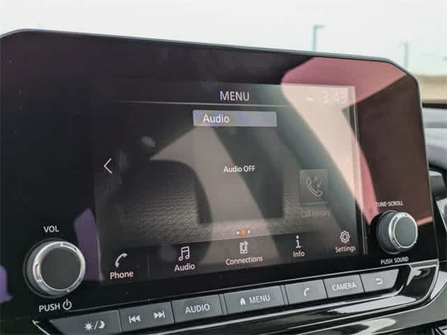2025 Nissan Pathfinder SV photo 15