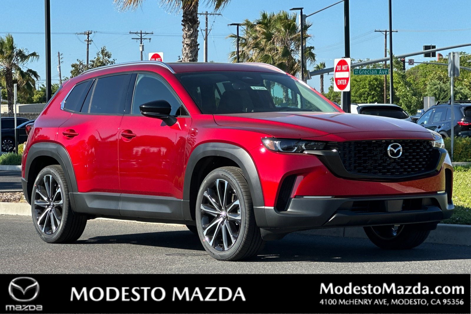2025 Mazda CX-50 Premium Plus's photo