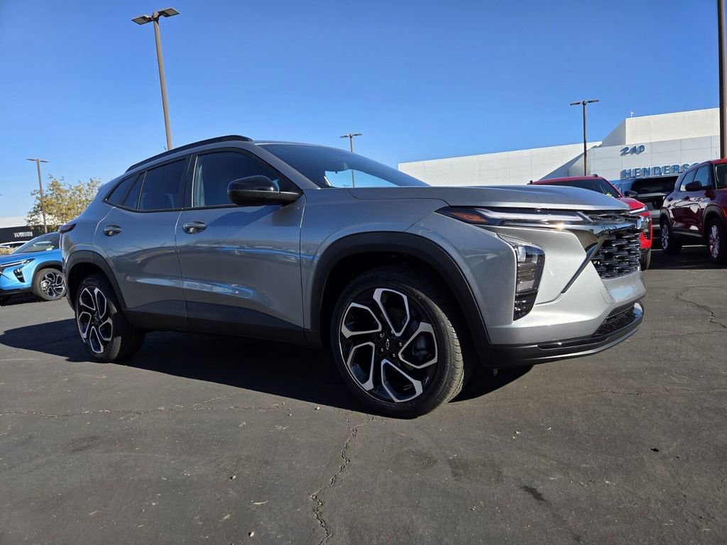 2026 Chevrolet Trax RS's photo