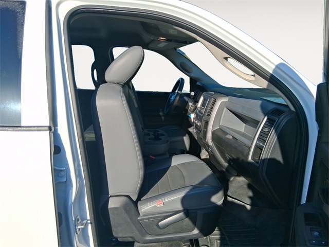 2018 Ram 5500 photo 14