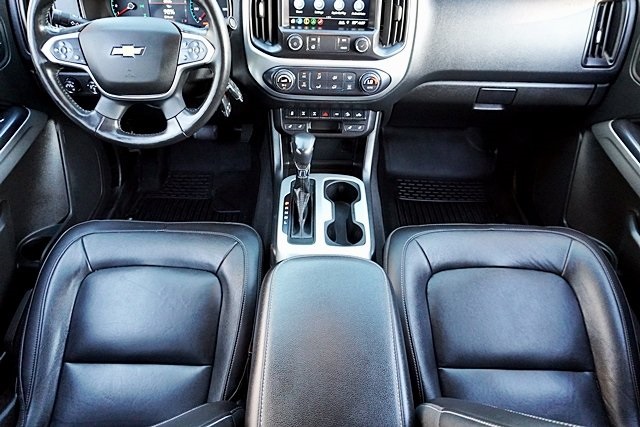 Used 2022 Black Chevrolet ZR2 image 21