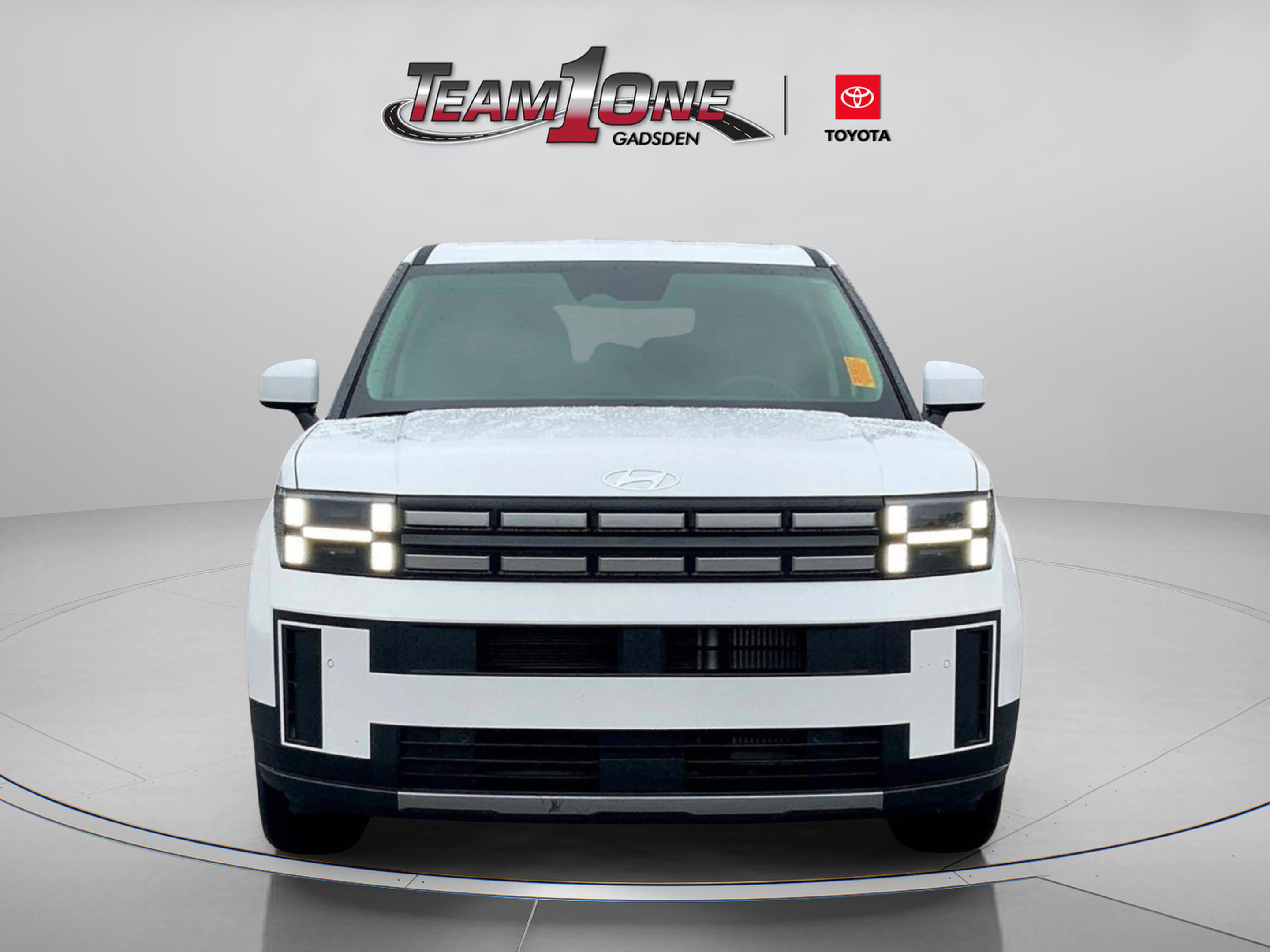 2025 Hyundai Santa Fe SE photo 2