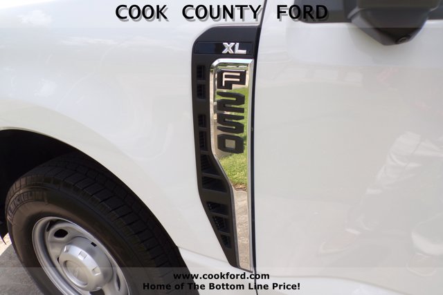 2024 Ford F-250 XL photo 18