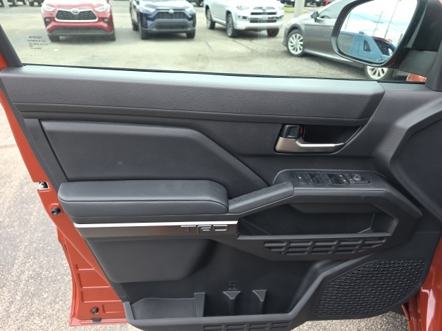 2025 Toyota Tacoma TRD Off-Road 4x4 Double Cab photo 10
