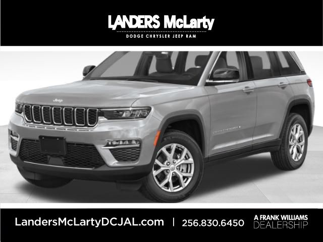 2025 Jeep Grand Cherokee Laredo's photo