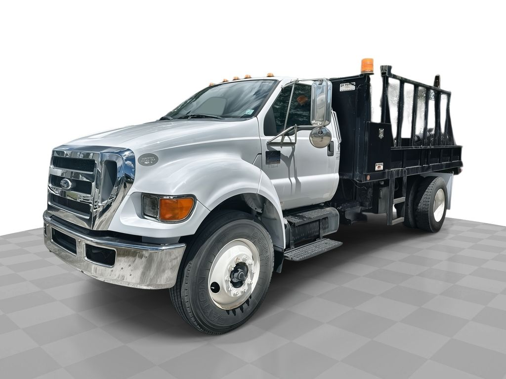 2011 Ford F-750's photo