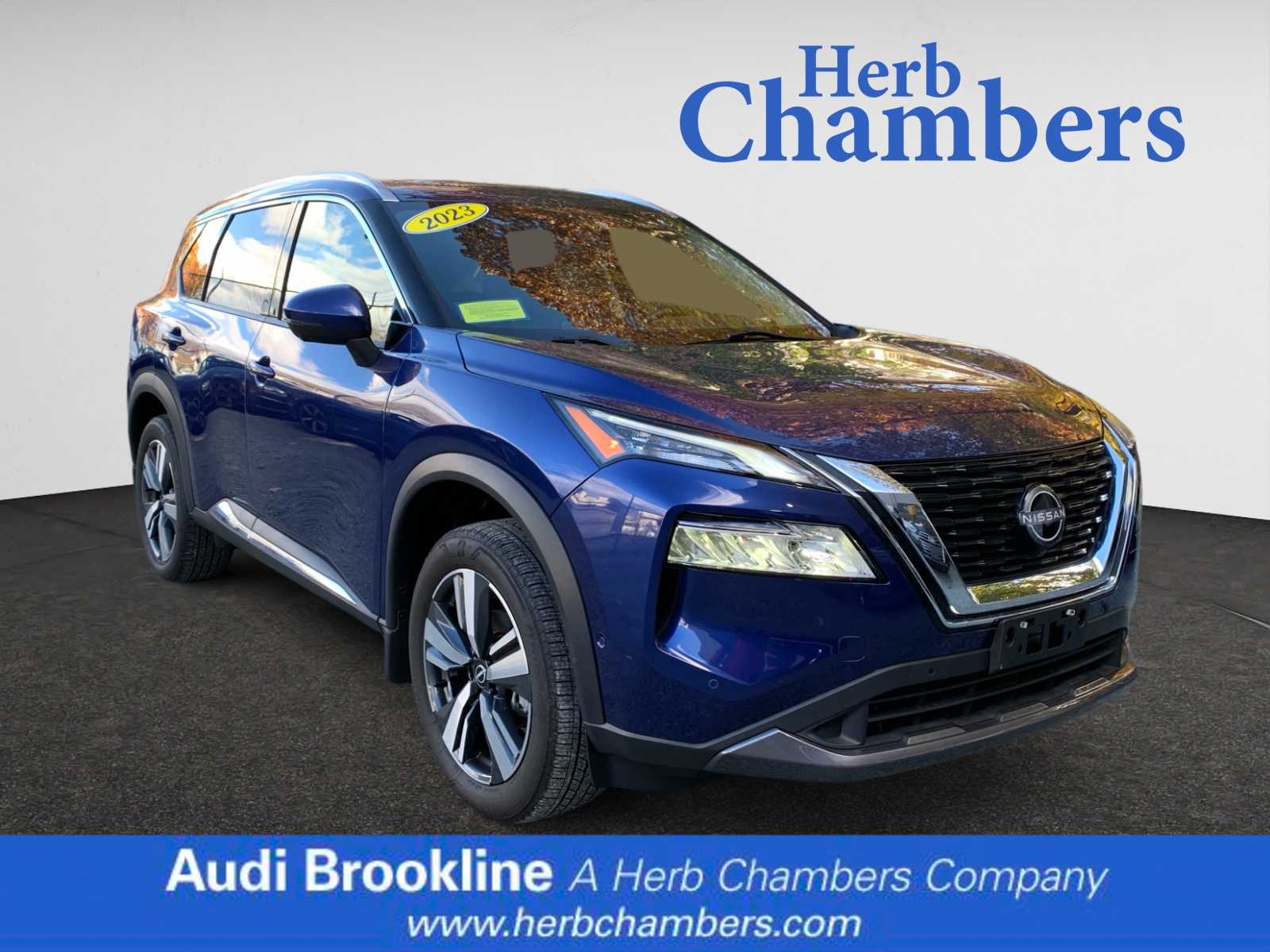 2023 Nissan Rogue SL's photo