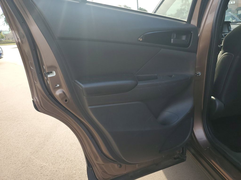 2020 Mitsubishi Eclipse Cross ES photo 17