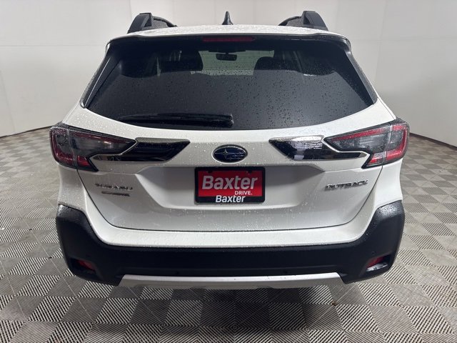 2023 Subaru Outback Limited photo 3