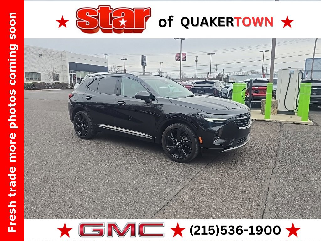 2022 Buick Envision Essence's photo