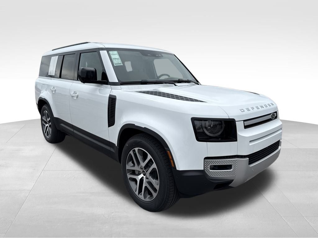 2025 Land Rover Defender 130 S photo 4