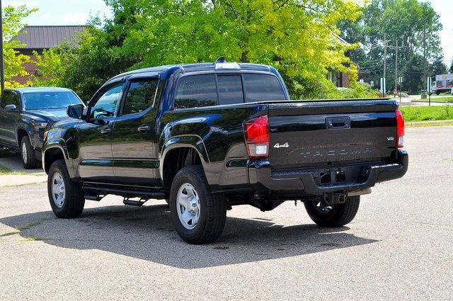 2023 Toyota Tacoma SR 4x4 Double Cab photo 5