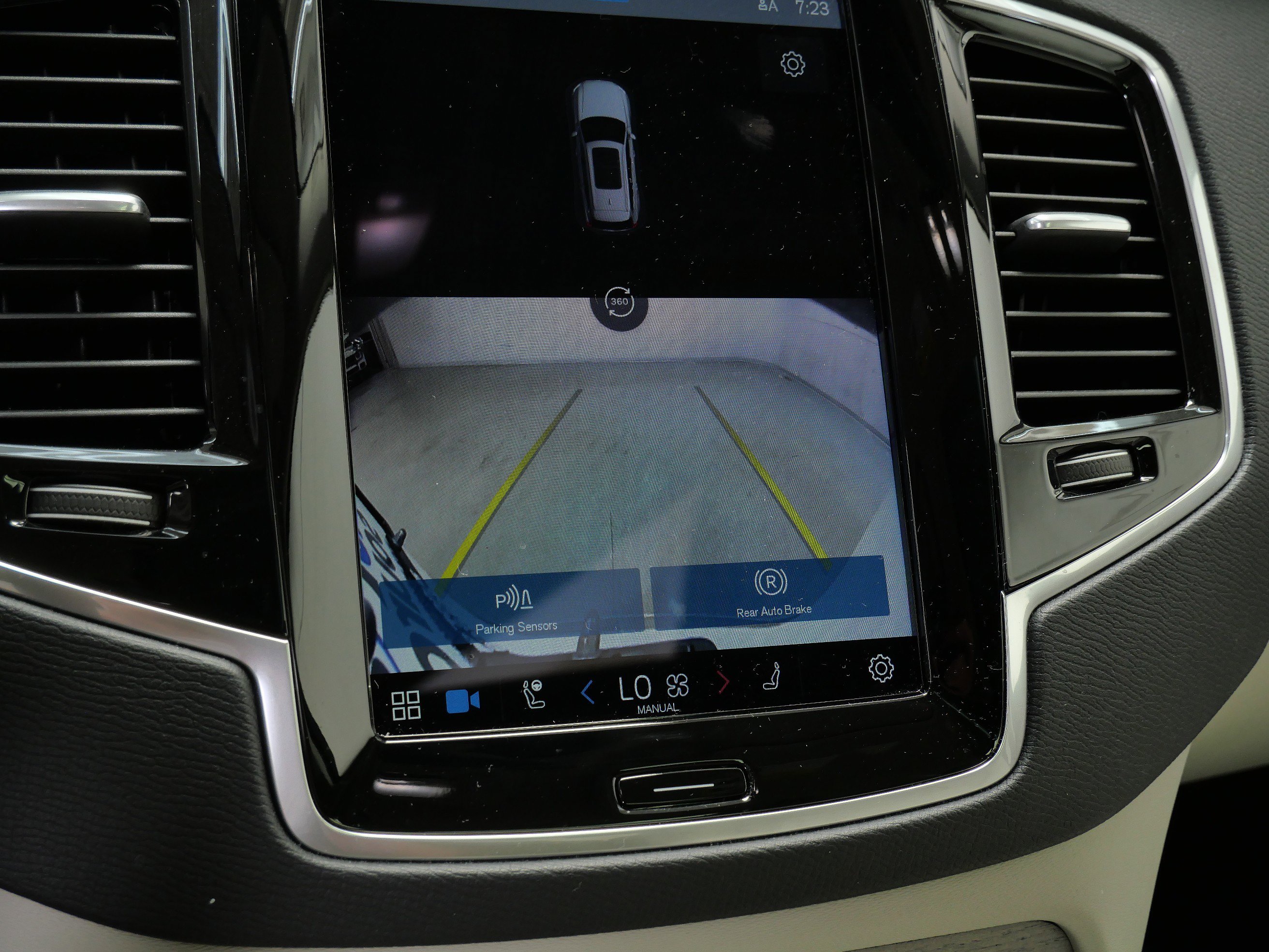 2024 Volvo XC90 Recharge Plus photo 26