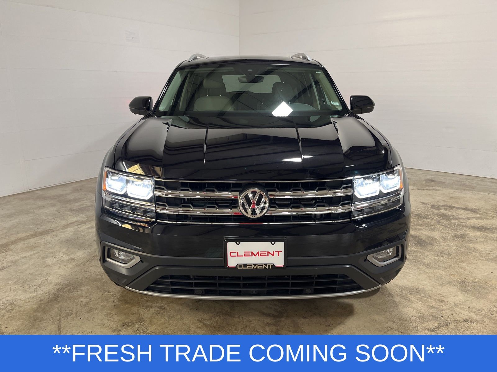 Used 2018 Volkswagen Atlas SEL Premium with VIN 1V2NR2CA9JC563512 for sale in Wentzville, MO