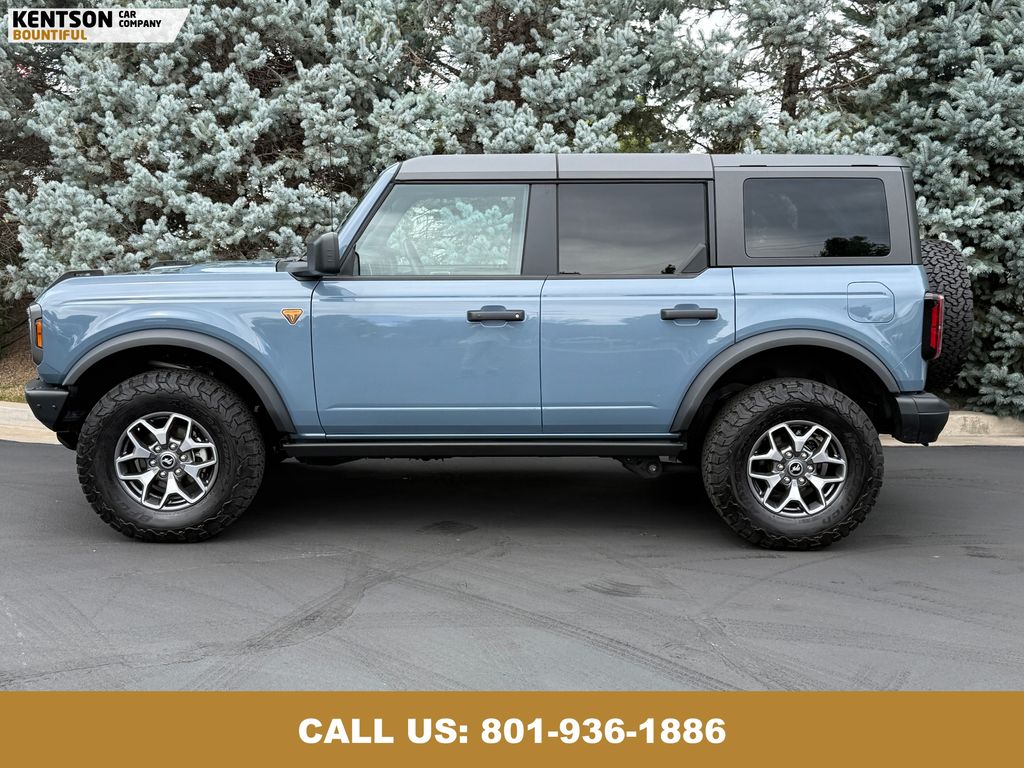 2024 Ford Bronco Badlands photo 4