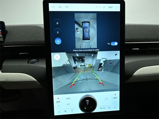 2024 FORD MUSTANG MACH-E - Image 17