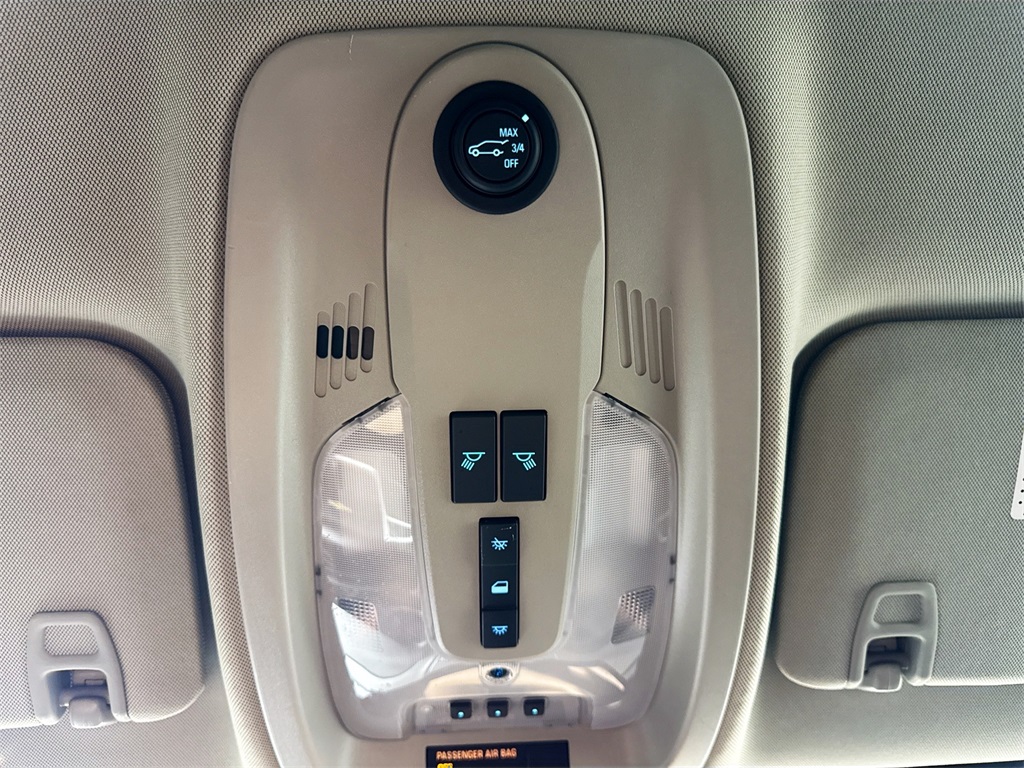 2015 Chevrolet Equinox LT photo 34