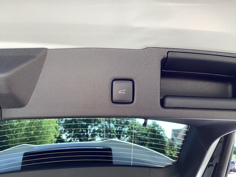 2025 Ford Escape Hybrid ST-Line Select photo 11